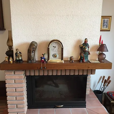 Holiday Duje Cemalici